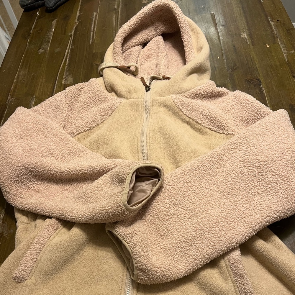 Koolaburra by Ugg Fleece coat euc